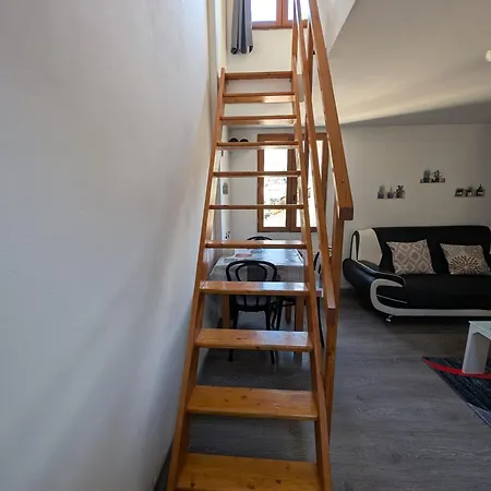 Apartment Duplex 